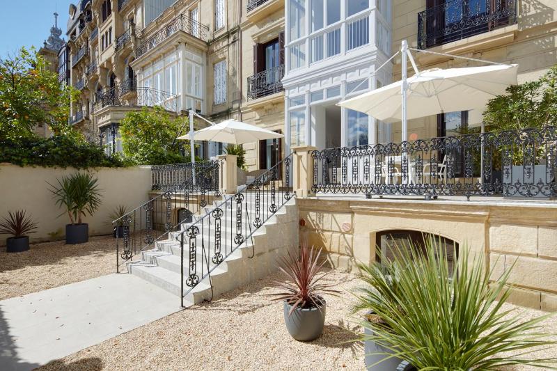 La Dolce Vita by FeelFree Rentals - image 7