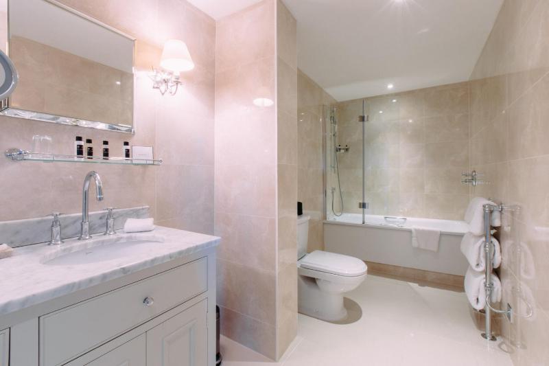 Junior Suite image 3