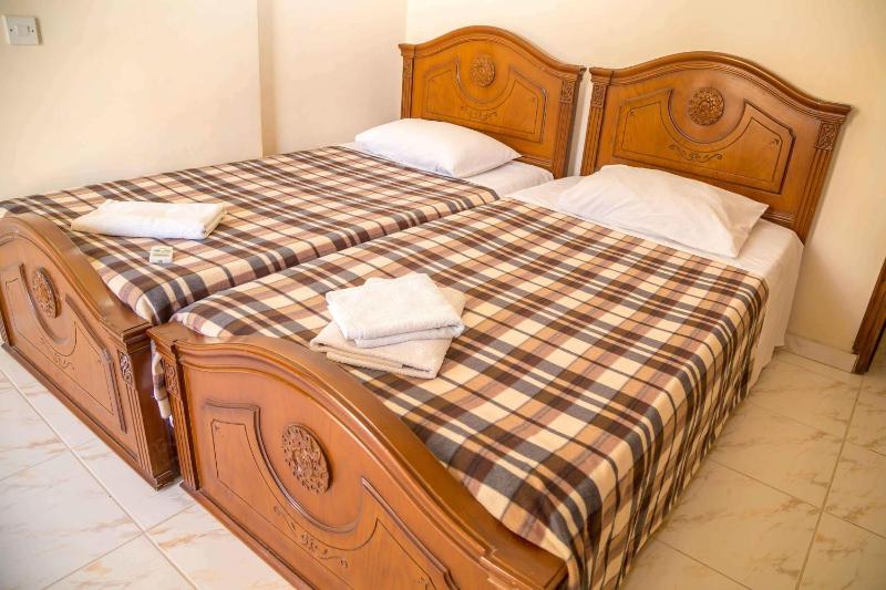 Chrysanthos Boutique Apartments - image 12