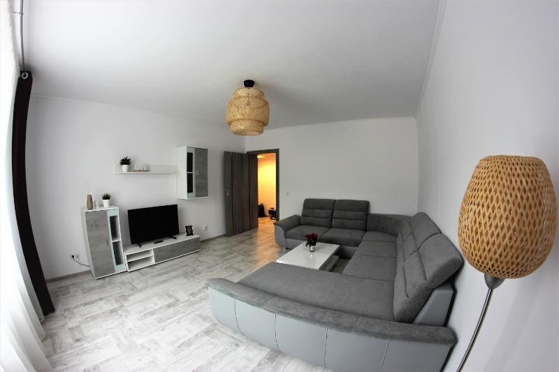 Apartament Centru Istoric Radu - image 23
