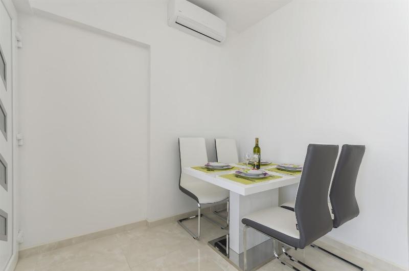 Apartment Srima - image 37