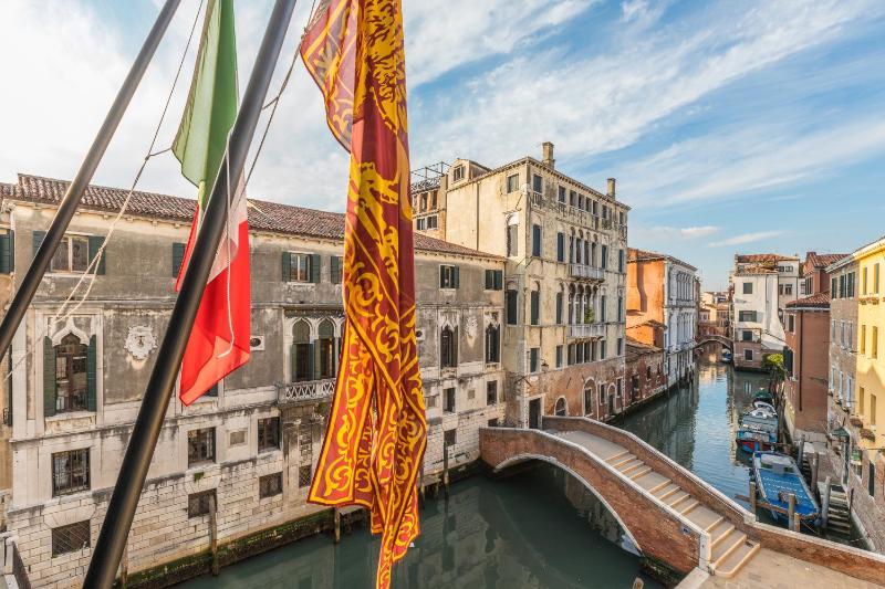 Palazzo Morosini Degli Spezieri - Lifestyle Apartments - image 11