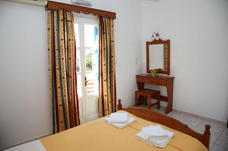 One-Bedroom Apartment (2 - 4 Adults) image 2