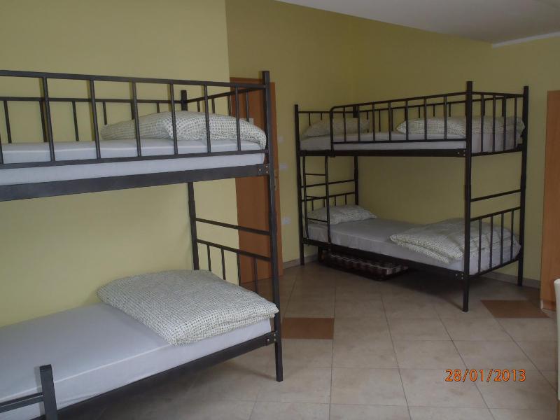 Quintuple Room image 2