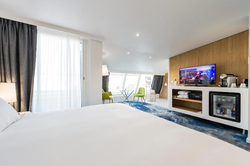 Executive Room Ba-Ba With Balcony image 3