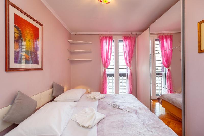 Apartment with Sea View image 4