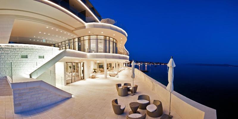 Luxury Hotel Amabilis - image 39