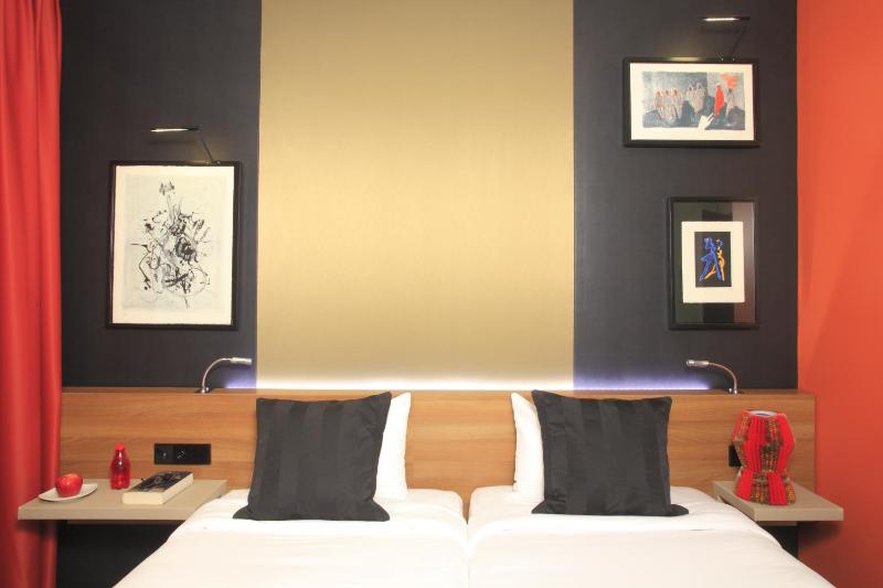 Superior Double Room image 2