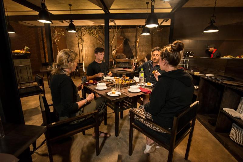 BBQ HUB Ella - image 6