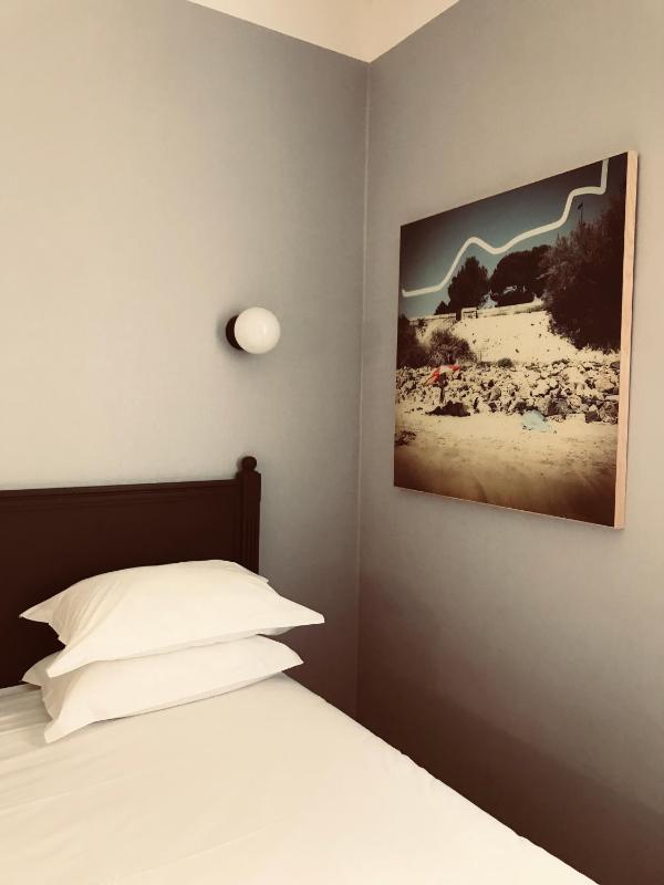 Hôtel L'orque Bleue - image 35