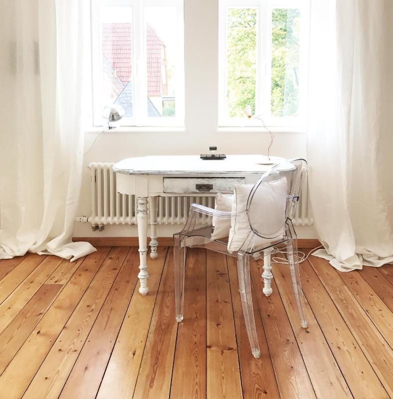 Single Room with Private Bathroom image 1
