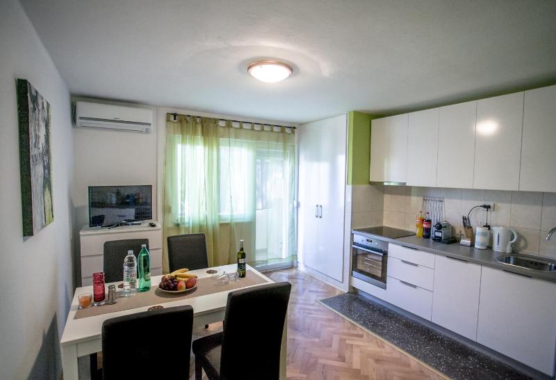 Apartment Omiš Holiday - image 20