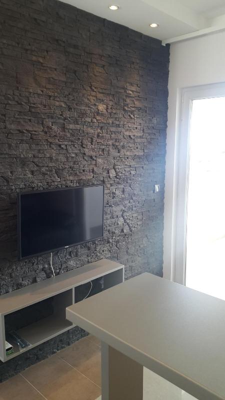 Apartment with Sea View image 1