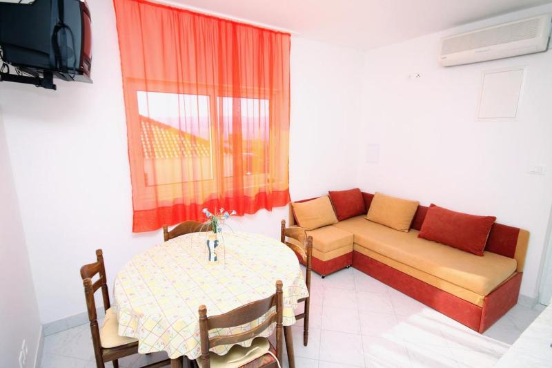Two-Bedroom Apartment with Terrace and Sea View image 3