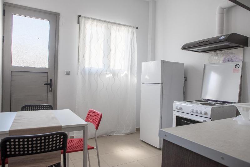One-Bedroom Apartment with Balcony image 3