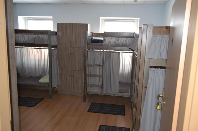 Bunk Bed in Mixed Dormitory Room image 2