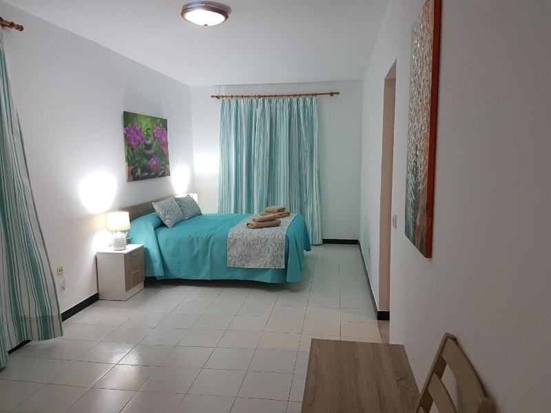 Villa familiar con piscina privada en Calan Blanes - image 24