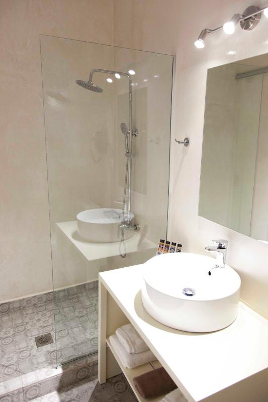 Shalom Luxury Rooms Kondilaki - image 42