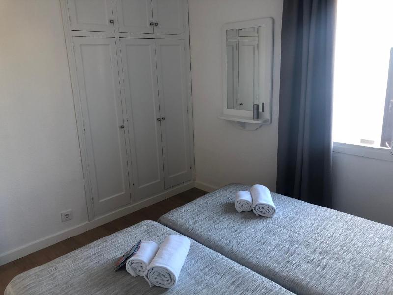 Deluxe Apartment image 2