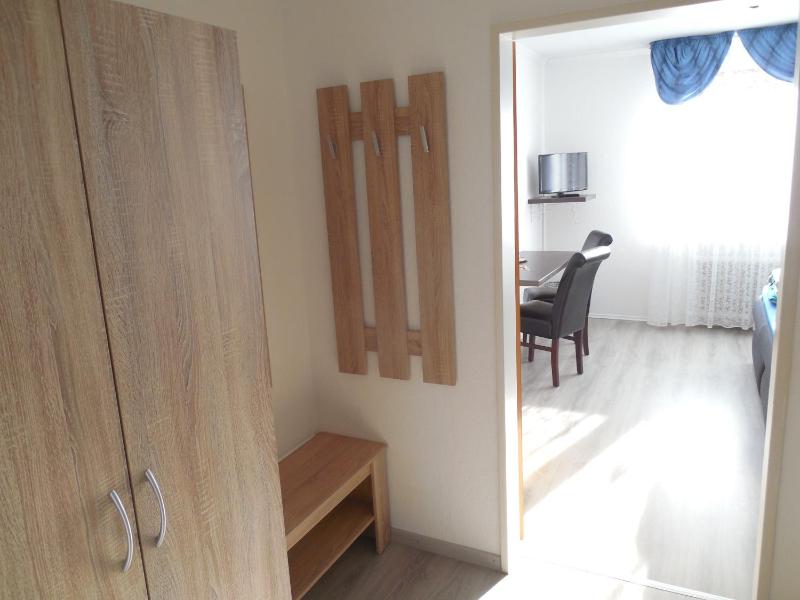 Economy Double Room image 2