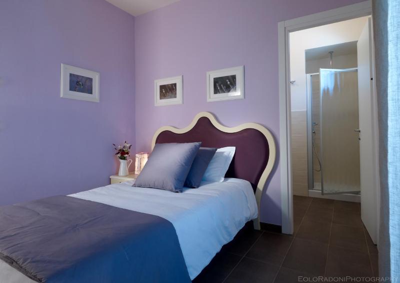Single Room image 2