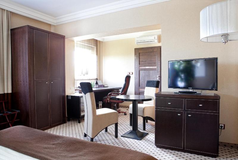Junior Suite image 1