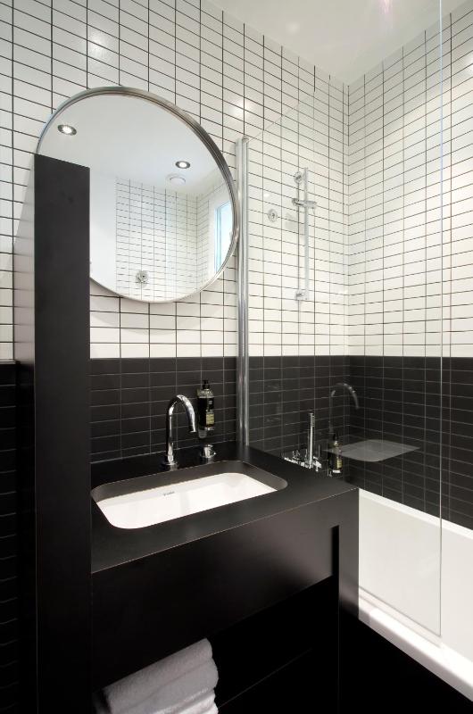 Premium Deluxe Room image 2