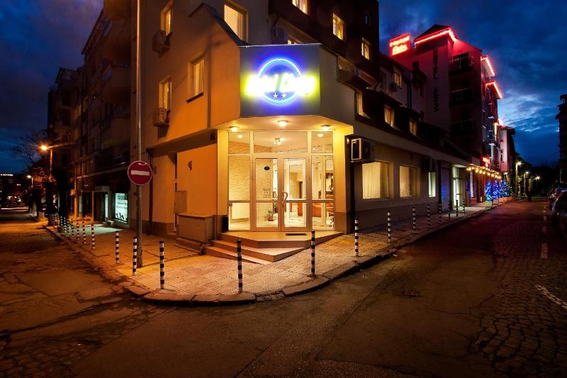 Hotel Cheap - Smart choice - Great value - image 10