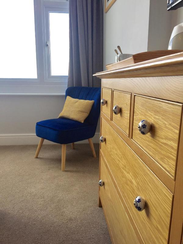 Deluxe Double Room with Sea View image 3