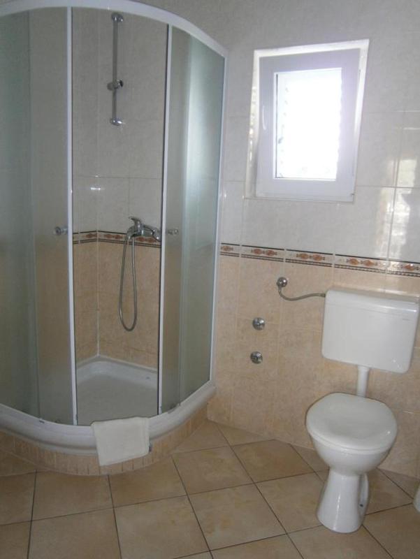 Two-Bedroom Apartment with Balcony and Sea View image 2