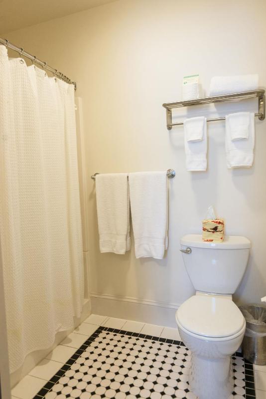 Double Room 7 with Private Bathroom image 2