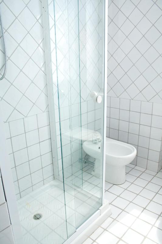 One-Bedroom Apartment with Panoramic View (3 Adults) image 4