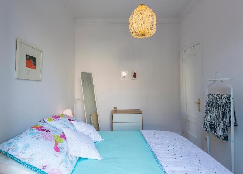 Cozy Flat With Unbeatable Views to Sagrada Familia - image 8
