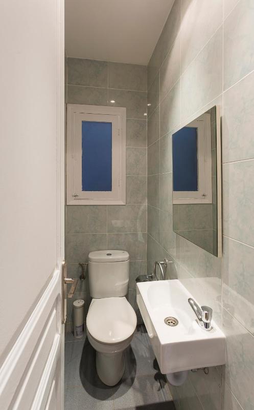 Cozy Flat With Unbeatable Views to Sagrada Familia - image 9