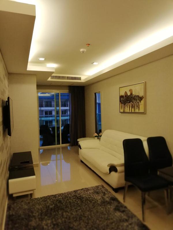 Cosy Beach View Apartments - image 40