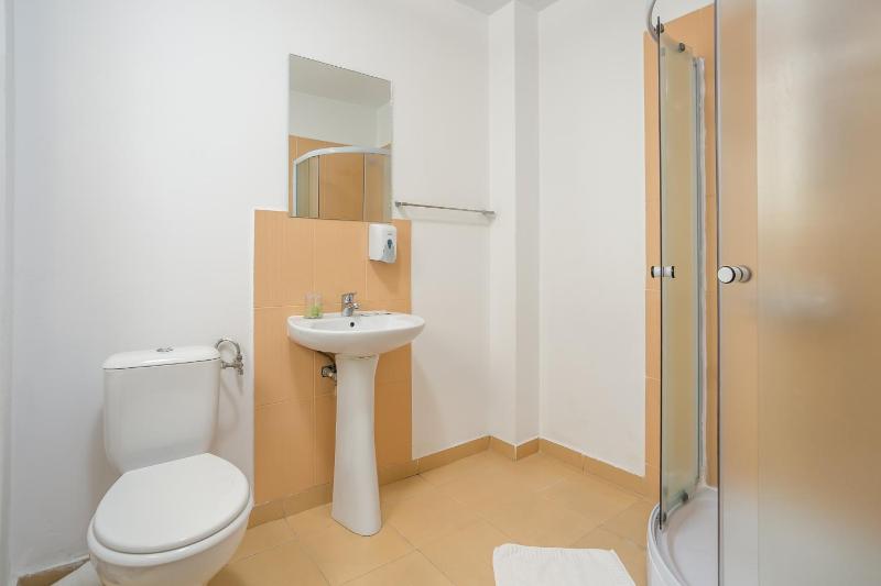 Triple Room image 4