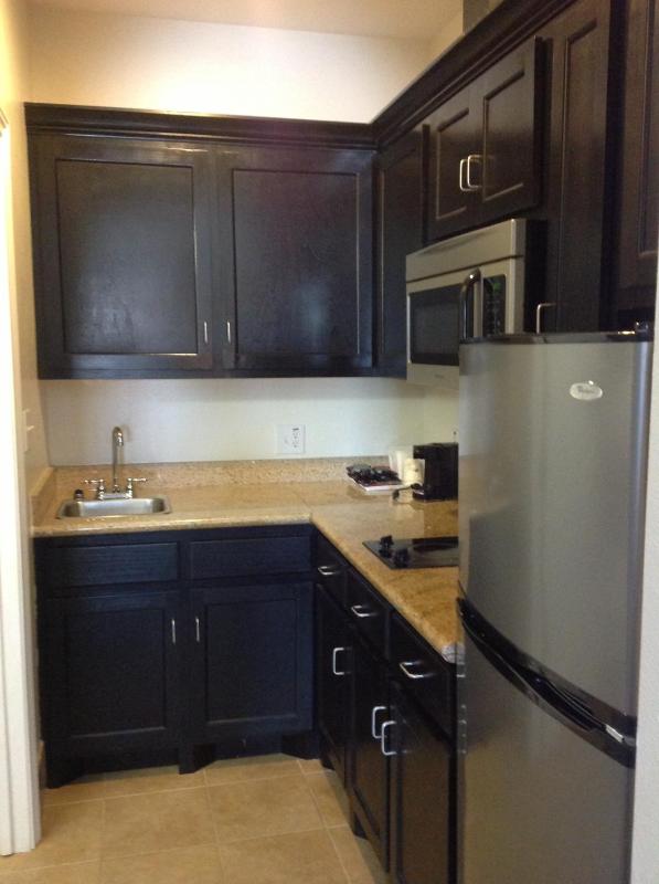 Deluxe Double Studio with Two Double Beds - Non-Smoking image 3