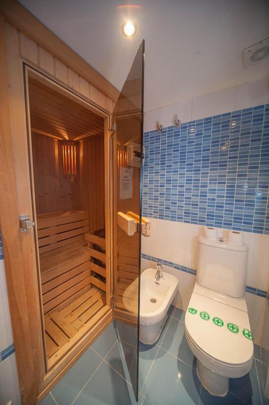 Presidential Suite image 2