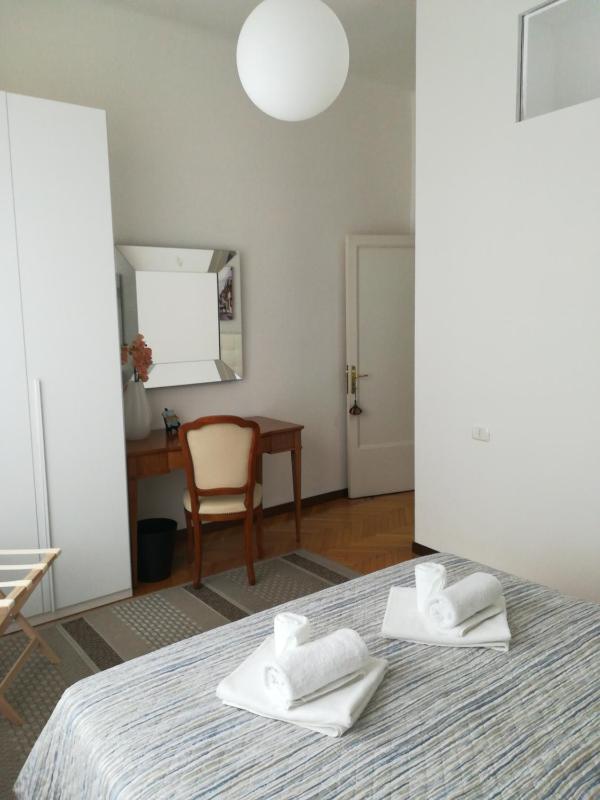 Double Room with Private Bathroom image 3