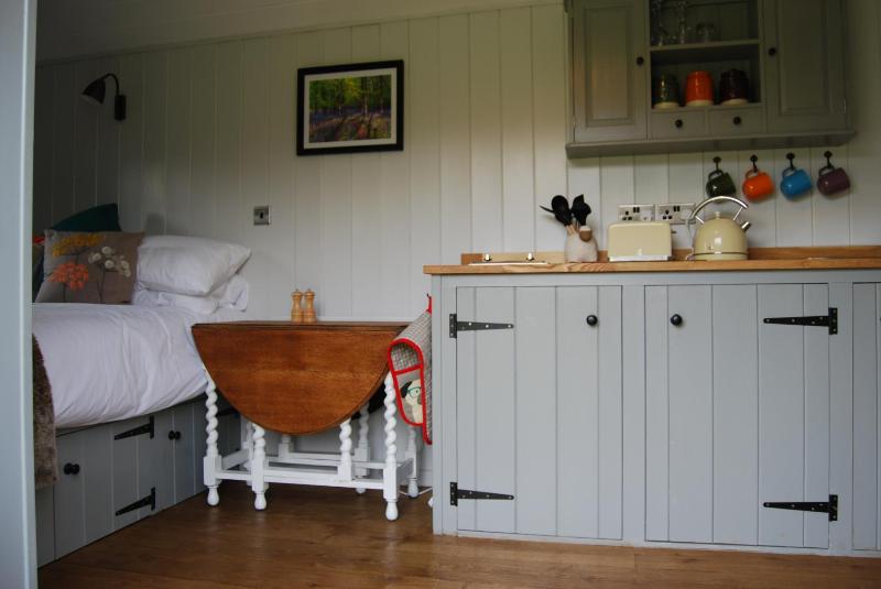 Shepherds Hut image 4