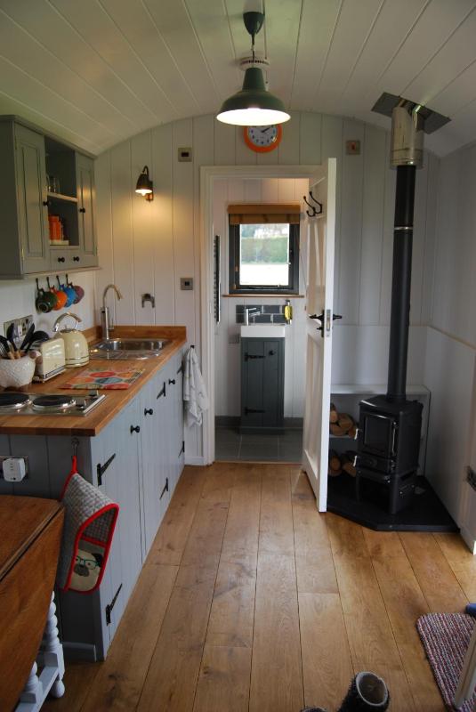 Shepherds Hut image 2