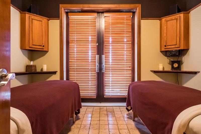 Hotel Quintessence - image 16