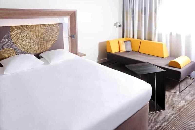 Superior Triple Room image 2