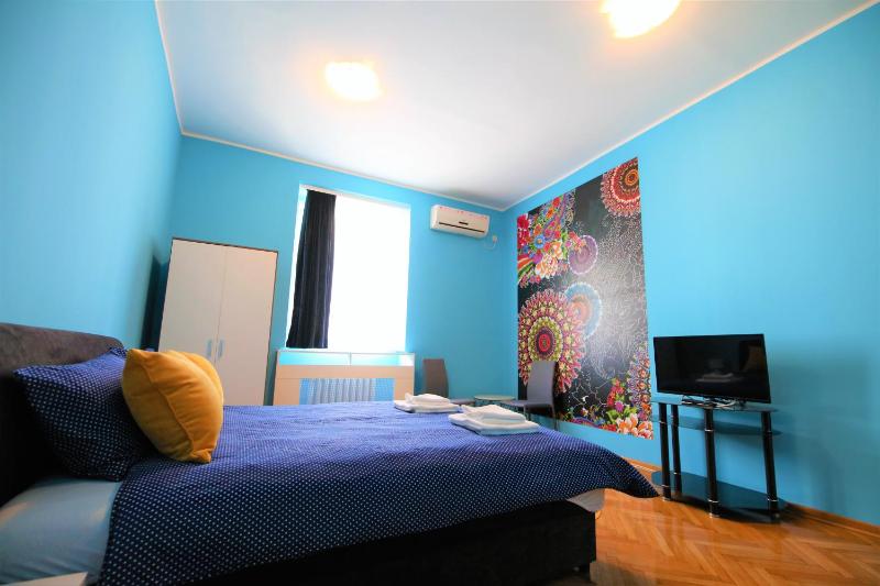 King Room image 1