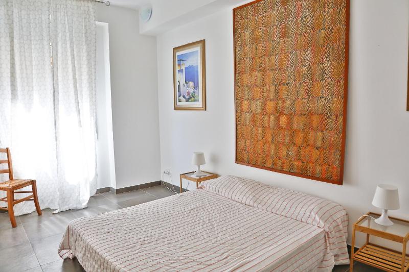 Family House - by Vacation Service - image 10