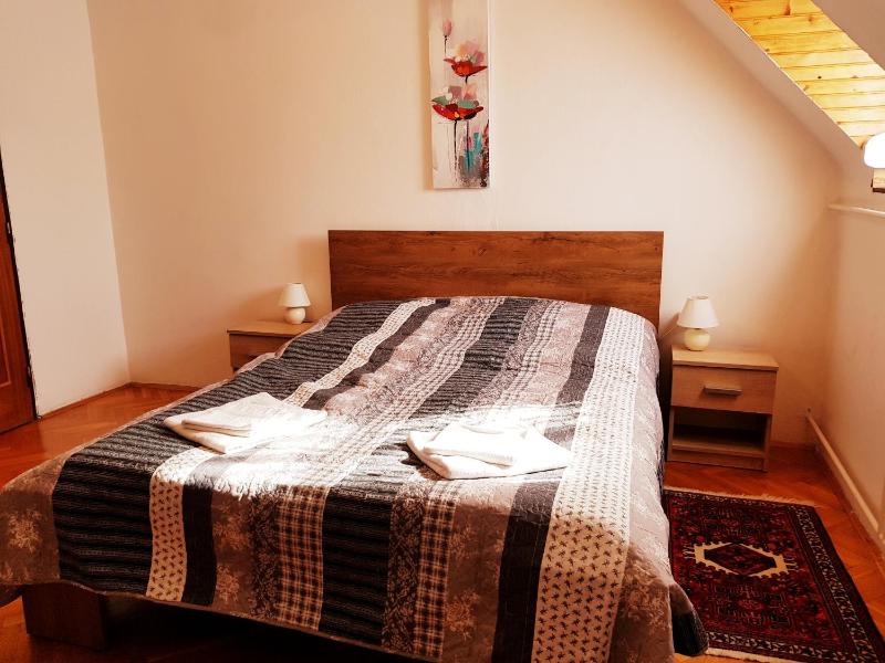 Four-Bedroom Apartment image 3