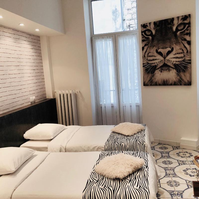 Quadruple Room image 1