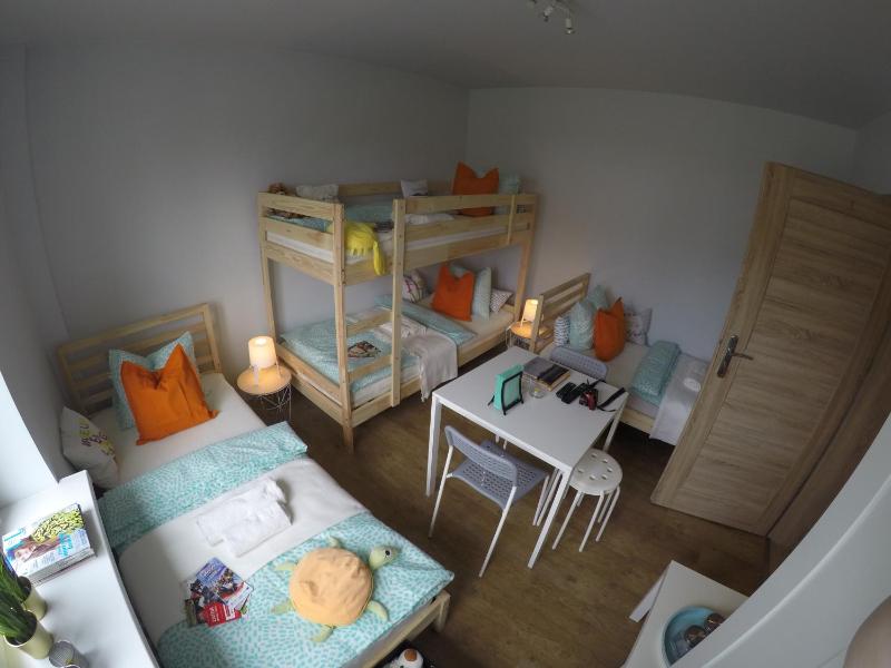 Standard Quadruple Room image 3