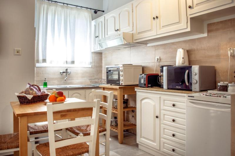 One-Bedroom Apartment (2 - 4 Adults) image 4