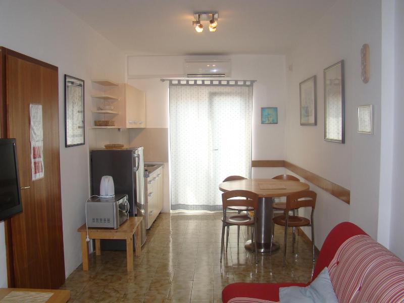 Apartment with Terrace image 4